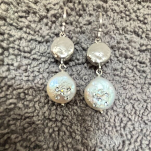 Silpada "Bold As Ice" Earrings  Sterling Silver, Swarovski Crystals, Pearl W3191 - Picture 5 of 5